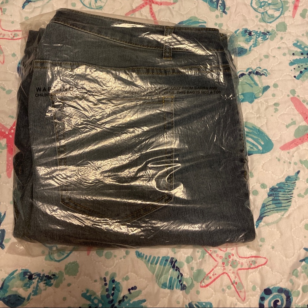 Ellos jeans from Roamans. New.